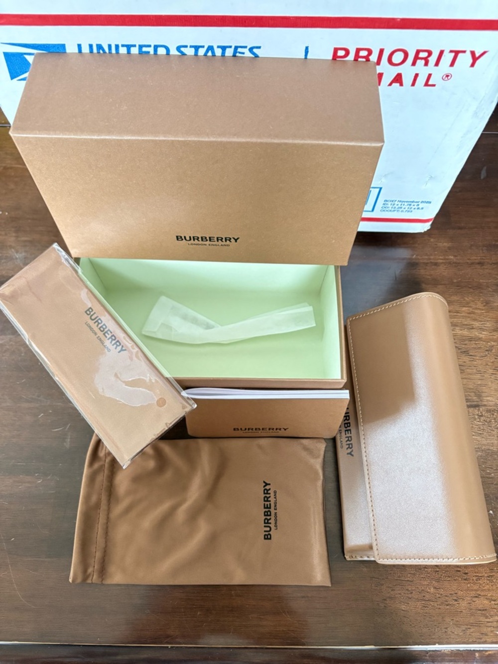 Burberry Plaid Square Sunglasses with Dark Gray Lenses, Burberry BE 4346 ELSA - Picture 3 of 5